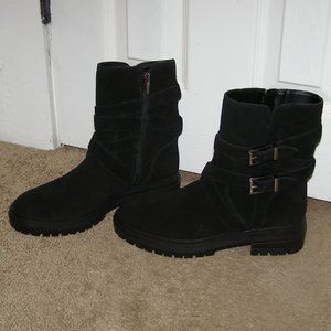 NEW size 8.5 Vince Camuto Black Suede Ankle boots